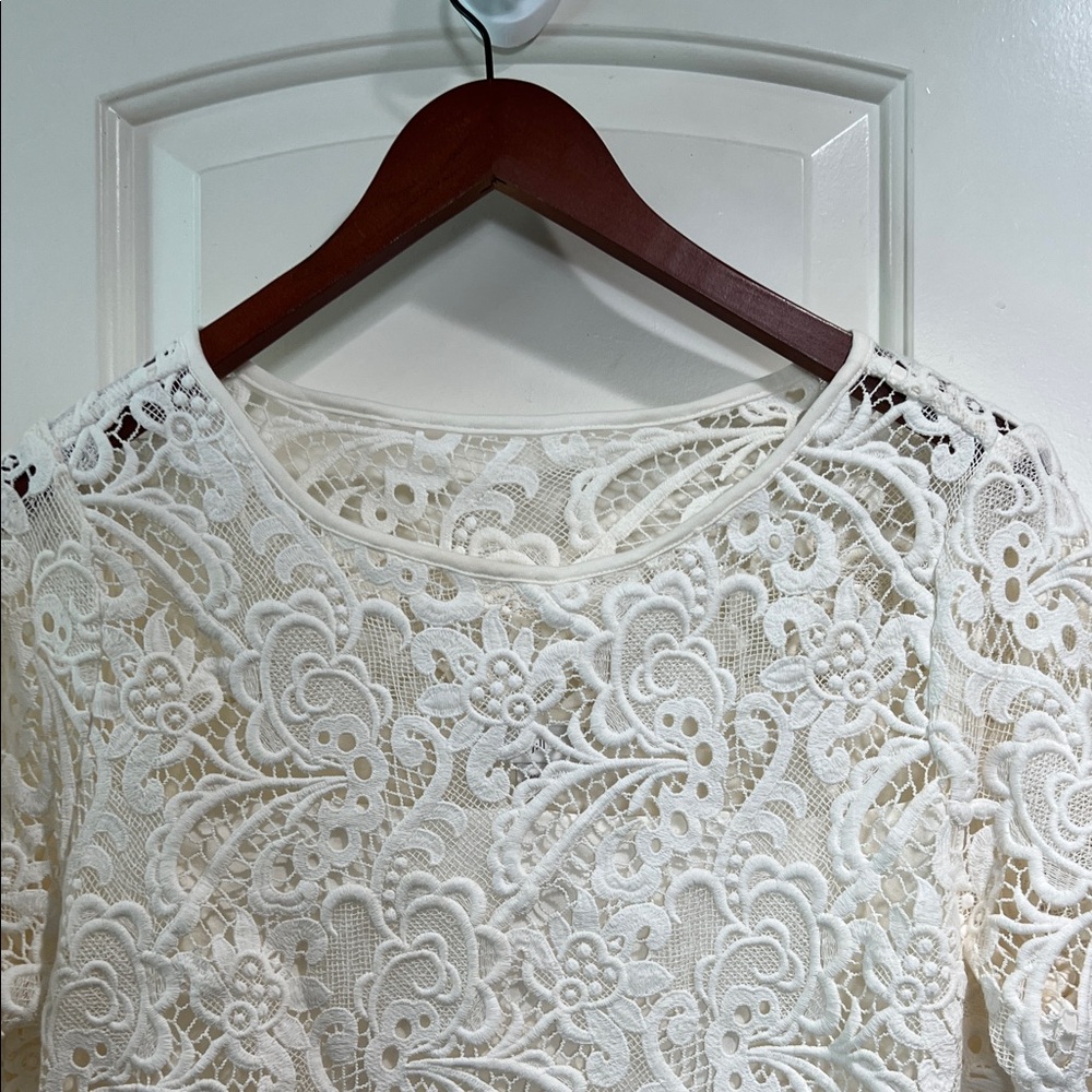 J. Jill Cream Lace Women's Blouse - Picture 5 of 11
